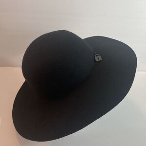 BCBGeneration Womens Black Wool Key Lock Buckle Hat